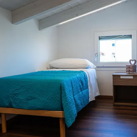 Mary Pool - Ambra Apartment *